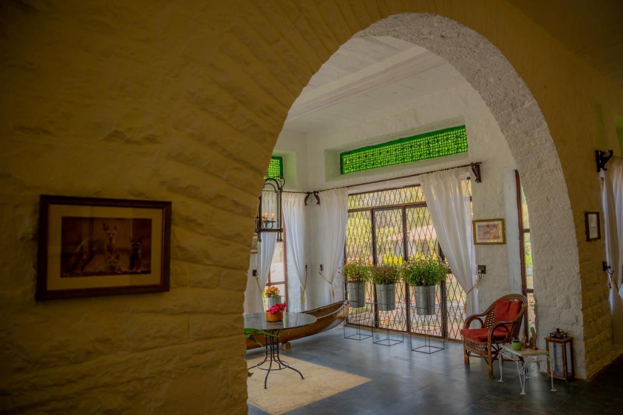 Aloof Jungle Lodge Ghānerao Buitenkant foto
