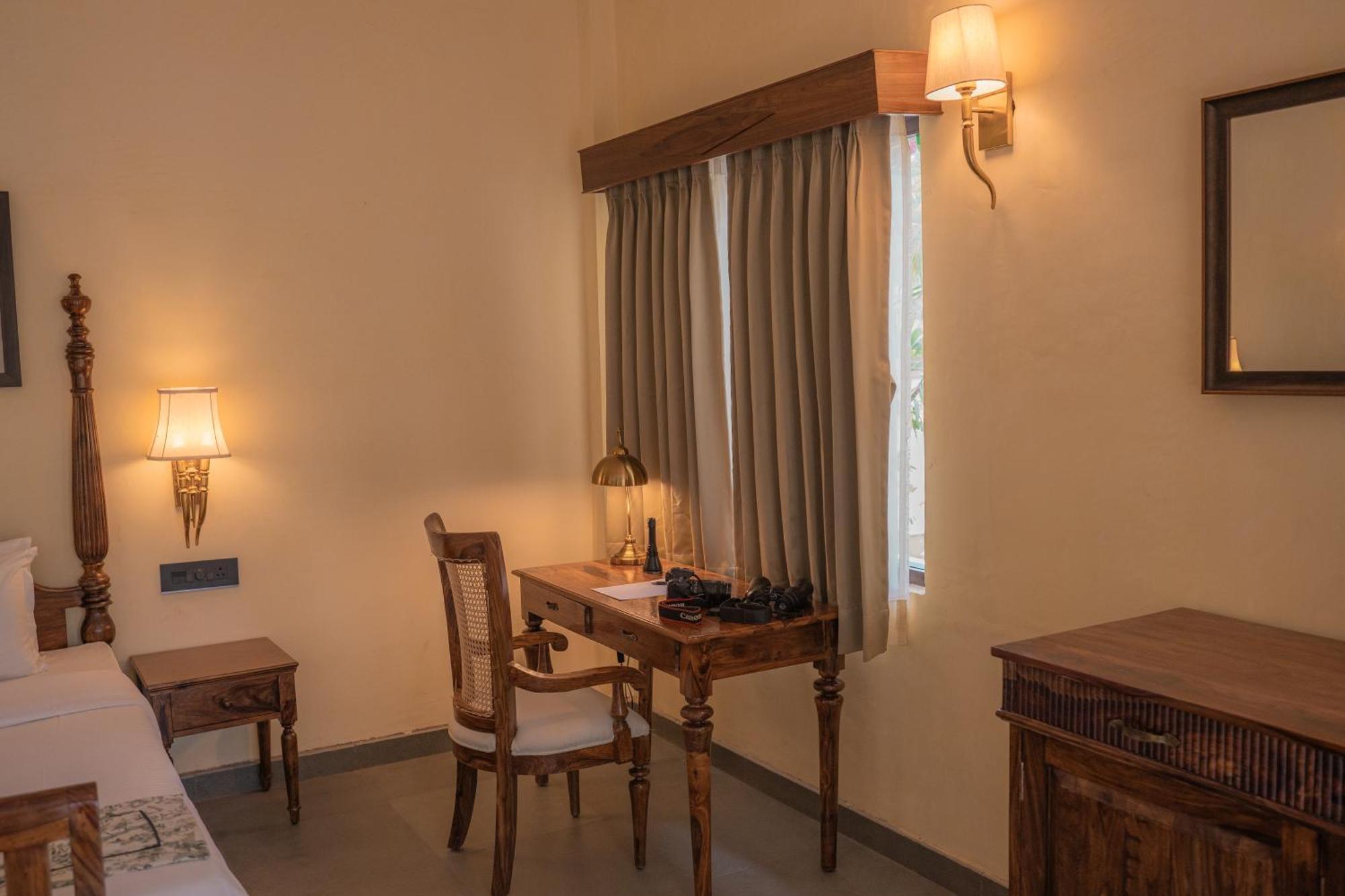 Aloof Jungle Lodge Ghānerao Buitenkant foto