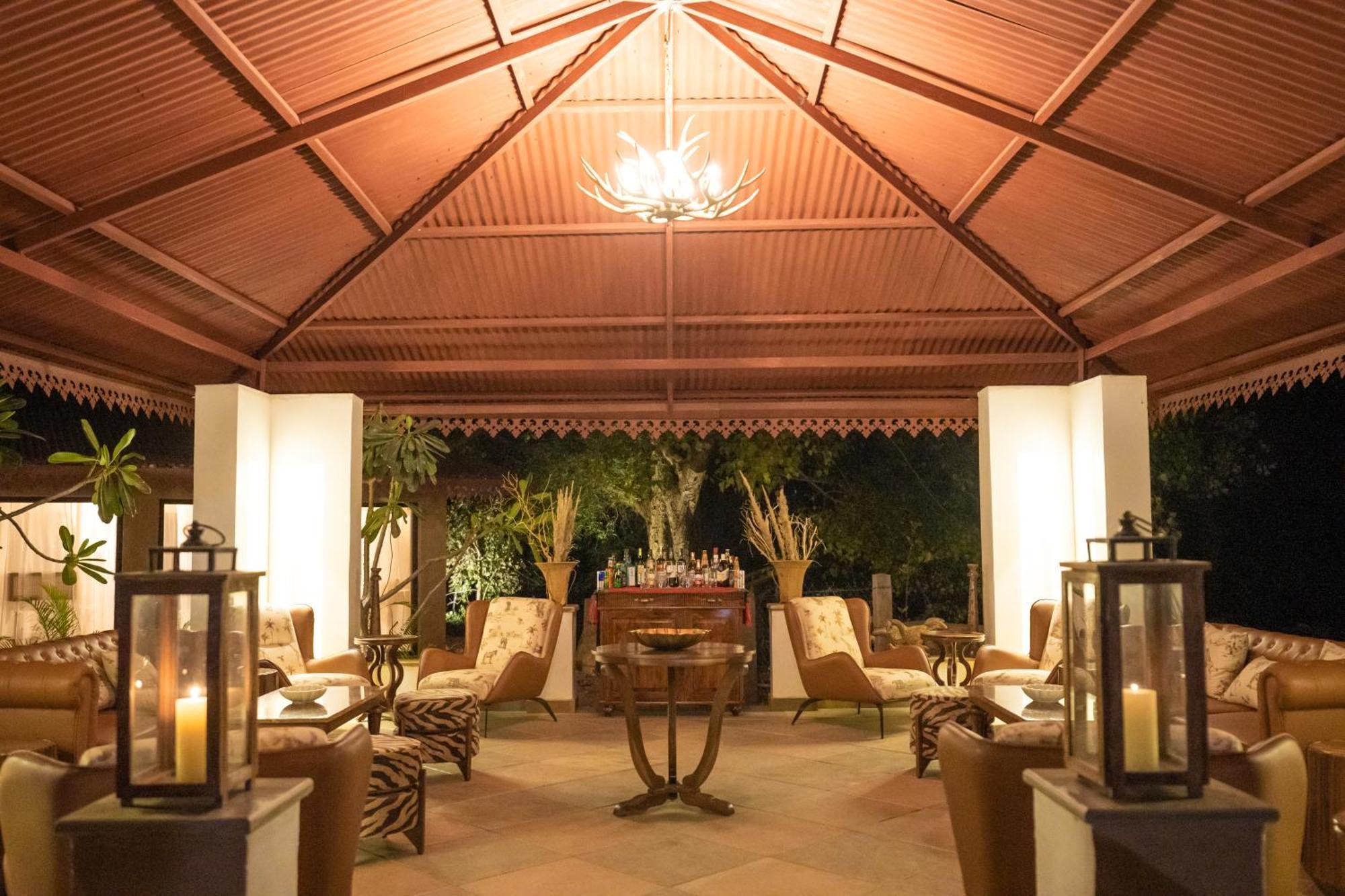 Aloof Jungle Lodge Ghānerao Buitenkant foto